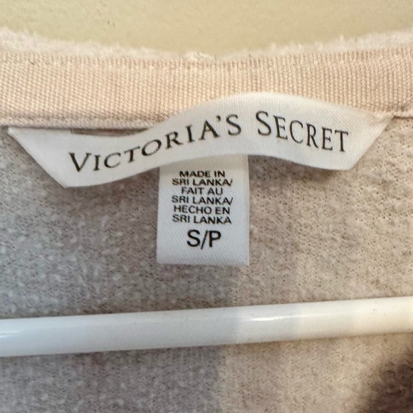 Victoria's Secret Cream “Lovely” Zip-Up Hoodie Small (Circa 2010) - Picture 3 of 4